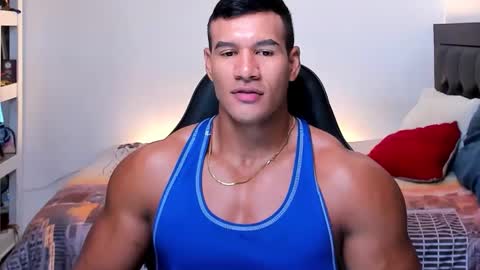 oliver_tommy online show from September 15, 1:05 am