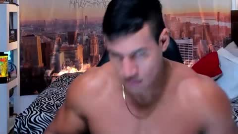 oliver_tommy online show from October 10, 12:59 pm