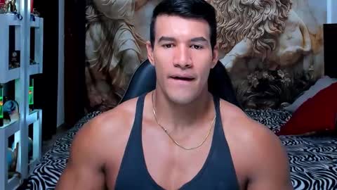 oliver_tommy online show from November 2, 1:13 pm