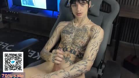 Snapshot of oliverrgroove chatting on February 27, 3:56 pm oliverrgroove online show from February 27, 3:56 pm