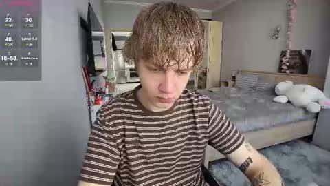 Snapshot of olivertasty chatting on July 20, 12:29 pm oliver online show from July 20, 12:29 pm