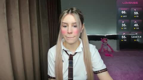 Olivia online show from November 16, 7:36 am