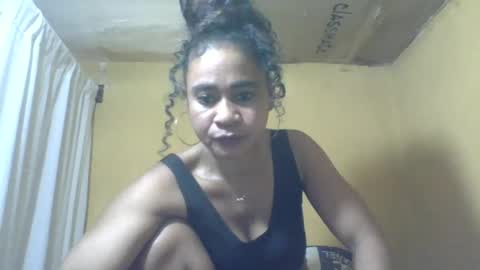 Snapshot of olivia9794 chatting on June 15, 9:17 pm olivia9794 online show from June 15, 9:17 pm