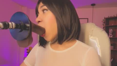 Snapshot of olivia__ds chatting on September 20, 3:40 am Olivia online show from September 20, 3:40 am