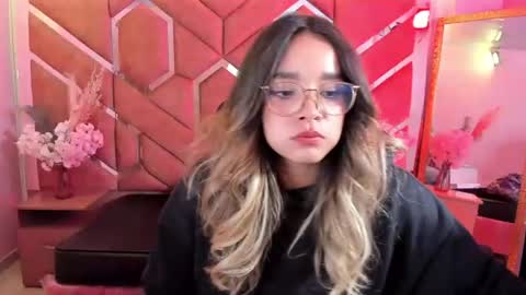 Snapshot of olivia_fox69 chatting on July 9, 2:59 am OLIVIA online show from July 9, 2:59 am
