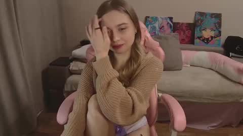 Olivia online show from October 12, 2:38 pm