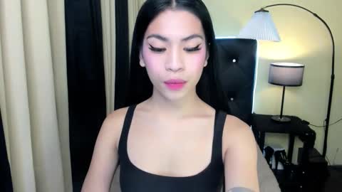 olivia_hotcummer online show from November 9, 2:10 am