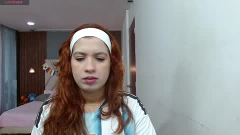 Snapshot of olivia_jass01 chatting on June 22, 11:40 am olivia_jass01 online show from June 22, 11:40 am
