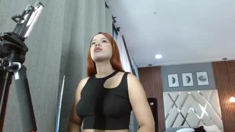 Snapshot of olivia_jass01 chatting on July 22, 12:41 pm olivia_jass01 online show from July 22, 12:41 pm