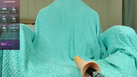 Snapshot of olivia_k_ chatting on May 7, 12:38 am Olivia Hi guys Follow me online show from May 7, 12:38 am