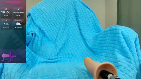 Snapshot of olivia_k_ chatting on June 15, 12:24 am Olivia Hi guys Follow me online show from June 15, 12:24 am