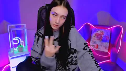 olivia_norton_ online show from December 2, 4:02 pm