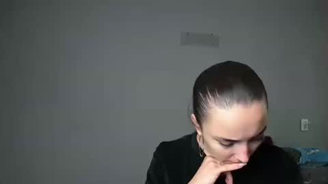 Olivia online show from October 13, 8:36 am