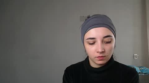 Olivia online show from November 25, 11:21 am