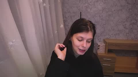 Olivia online show from January 5, 7:49 am