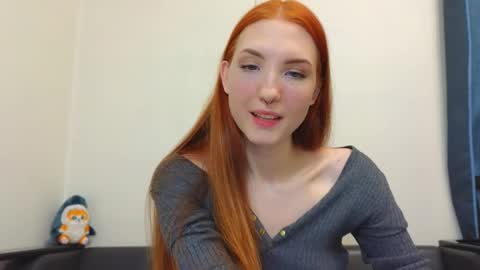 Snapshot of olivia_rid chatting on December 25, 9:54 pm OLIVIA online show from December 25, 9:54 pm