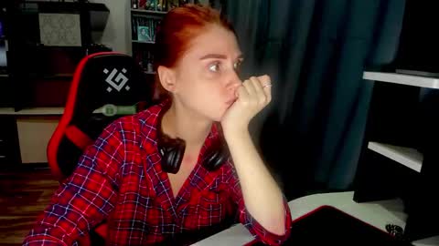 Snapshot of olivia_riddle chatting on January 18, 2:32 pm Olivia online show from January 18, 2:32 pm