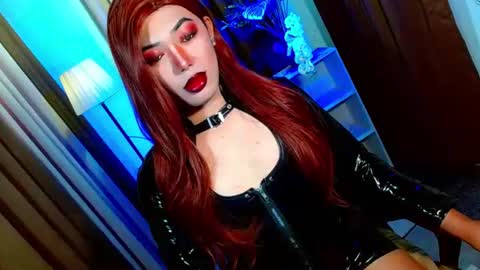 Miss OLIVIA online show from February 8, 9:23 am