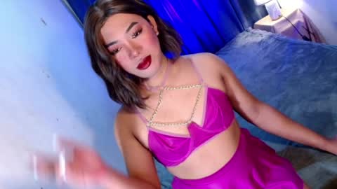 Miss OLIVIA online show from August 3, 10:35 pm