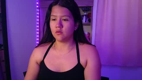 Snapshot of olivia_watson_ chatting on May 27, 12:13 pm Olivia online show from May 27, 12:13 pm