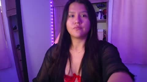 Snapshot of olivia_watson_ chatting on May 31, 12:56 pm Olivia online show from May 31, 12:56 pm