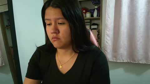 Snapshot of olivia_watson_ chatting on June 11, 11:52 am Olivia online show from June 11, 11:52 am