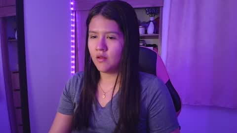 Snapshot of olivia_watson_ chatting on July 15, 11:15 am Olivia online show from July 15, 11:15 am