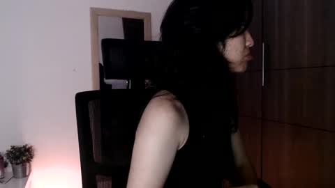 oliviaaa__ online show from January 18, 10:39 pm
