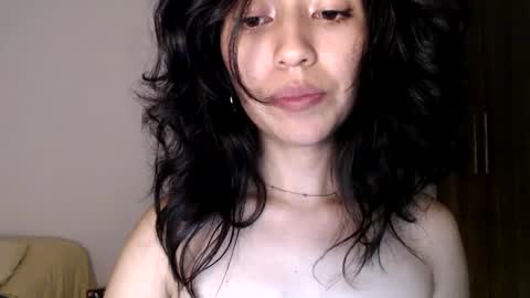 oliviaaa__ online show from February 22, 1:11 am