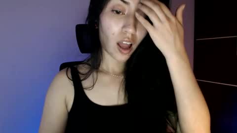 oliviaaa__ online show from September 12, 9:04 pm