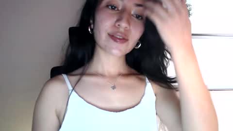 oliviaaa__ online show from September 16, 8:54 pm