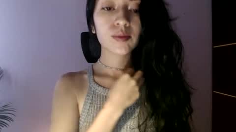 oliviaaa__ online show from May 6, 4:56 pm