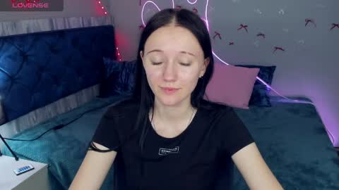 OliviaGorgeous online show from May 11, 4:15 pm