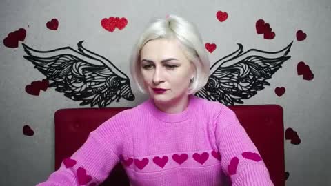 Snapshot of oliviahorst chatting on February 19, 6:22 am OliviaHorst online show from February 19, 6:22 am