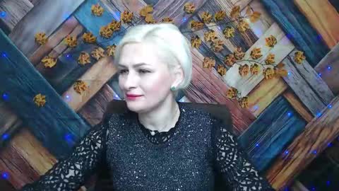 Snapshot of oliviahorst chatting on November 24, 6:18 pm OliviaHorst online show from November 24, 6:18 pm