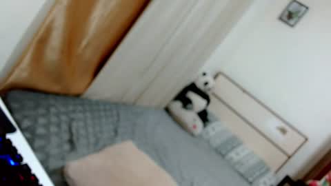 oliviaknightx online show from June 21, 8:55 pm