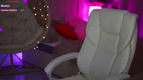 Olivia online show from March 15, 2:06 am