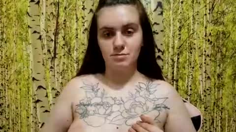 Snapshot of oliviasager chatting on June 24, 7:35 pm Mistress Olivia online show from June 24, 7:35 pm