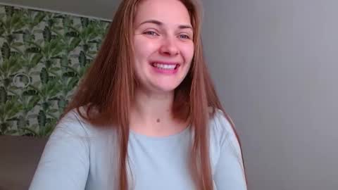 Olivia online show from October 14, 4:24 am