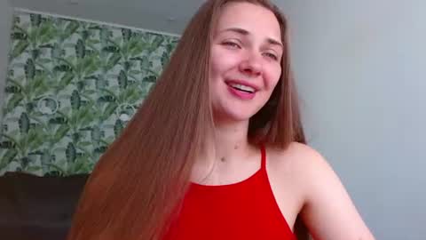 Snapshot of oliviashiny chatting on July 23, 4:32 am Olivia online show from July 23, 4:32 am