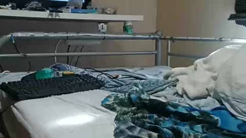 olivier_21 online show from November 22, 12:26 pm