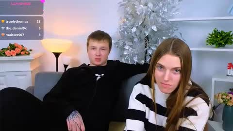 Olli and Stiw online show from December 18, 8:20 am