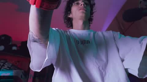 Snapshot of olliver___y chatting on September 11, 6:02 am online show from September 11, 6:02 am