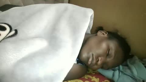olwami4 online show from April 29, 5:11 am