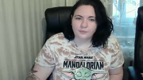 Snapshot of olyaandnetty chatting on October 14, 2:40 pm OlyaAndNetty online show from October 14, 2:40 pm