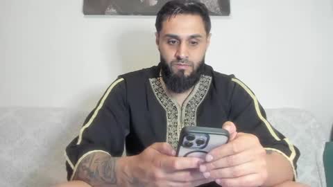 Omar online show from May 27, 8:50 pm