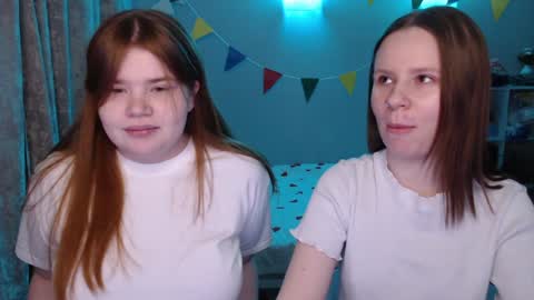 Snapshot of omellyoo chatting on January 6, 11:51 am MellY online show from January 6, 11:51 am