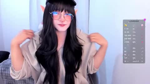 Snapshot of omorimori chatting on December 16, 2:55 pm Omori Chan online show from December 16, 2:55 pm