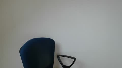 Somewhere over the rainbow online show from January 27, 1:09 pm