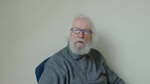 Somewhere over the rainbow online show from February 9, 7:49 am